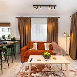 Apartman Nest & Rest - Wi-fi & Free Parking