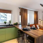 公寓 Nest & Rest - Wi-fi & Free Parking