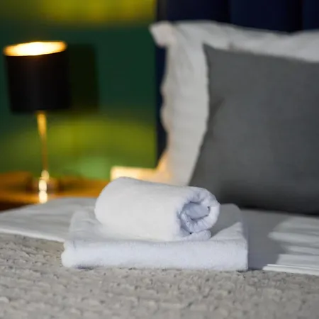 Nest & Rest Fast Wi-fi Free Parking Lägenhet