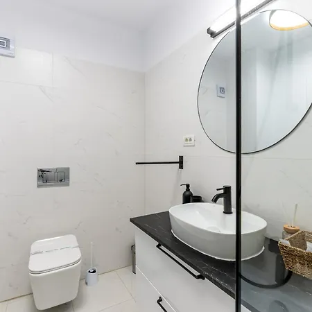 Nest & Rest - Wi-fi & Free Parking Appartement Braşov