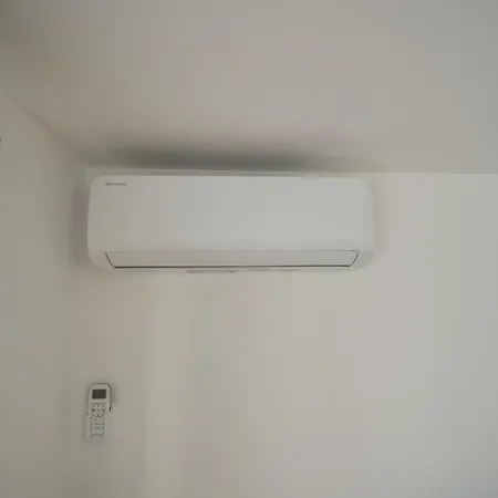 Апартаменти Nest & Rest - Wi-fi & Free Parking