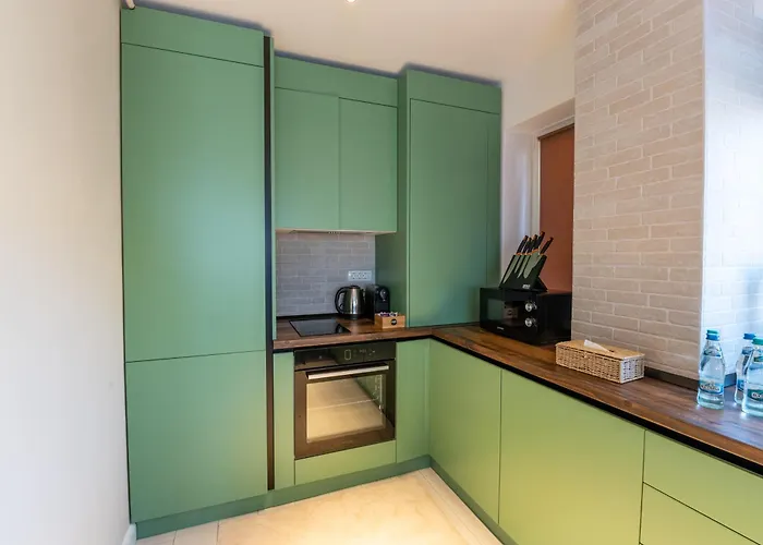 Nest & Rest - Wi-fi & Free Parking * 布拉索夫